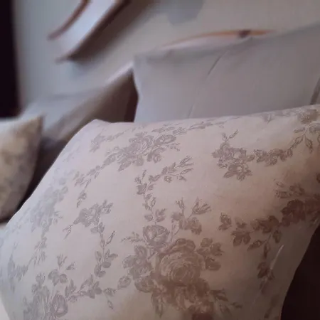 بيت ضيافة Restaurant & Zur Falkenhoehe Falkenau