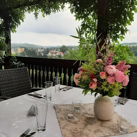 Restaurant & Zur Falkenhoehe Falkenau