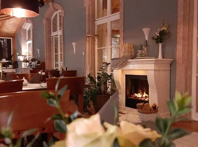 Restaurant & Zur Falkenhoehe 3* Falkenau