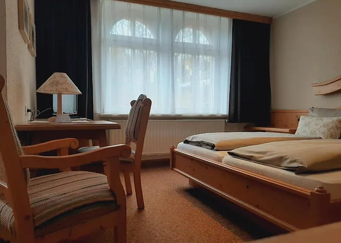 Zur Falkenhohe Falkenau